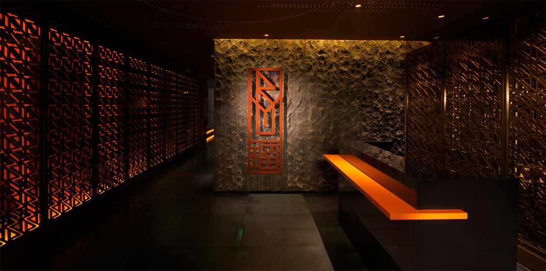 上海外滩历史建筑内的瑠法日餐厅空间设计,浪漫瑰丽,文化,精细,日本传统图腾,餐厅VI设计,vi餐厅,欣赏