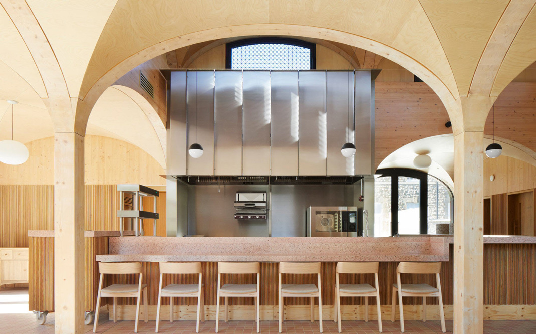 Wildernesse House餐厅 英国 庄园餐厅 木材 拱形 logo设计 VI设计 空间设计 视觉餐饮