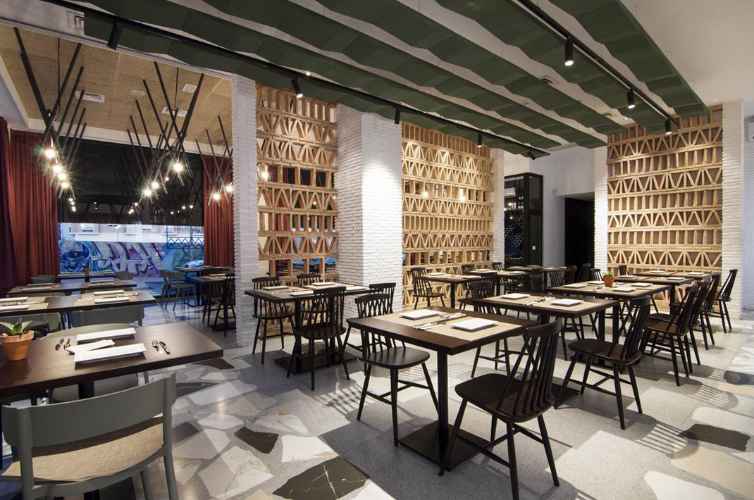L‘Horta餐厅 西班牙 红砖 阵列 隔断 线条 logo设计 vi设计 空间设计