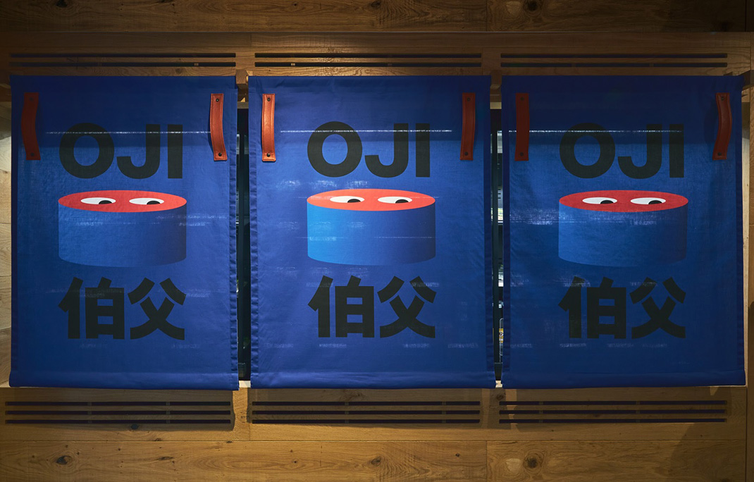 拟人化寿司品牌叔叔伯伯Oji 新西兰 寿司 拟人化 蓝色 Studio logo设计 vi设计 空间设计