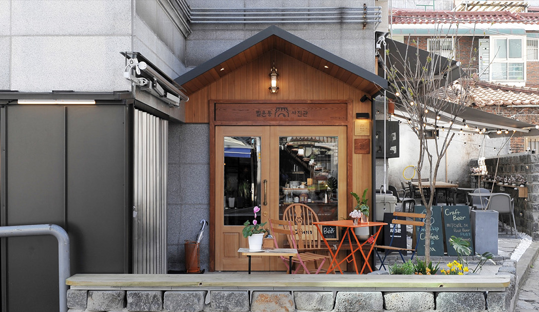 概念酒吧餐厅，韩国，首尔  YellowLamper Creative Studio