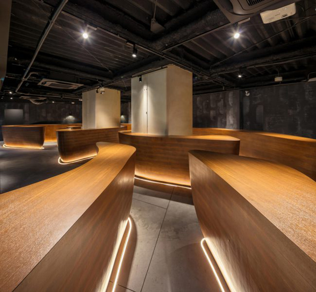 MURA BAR银座店 日本 酒吧 烧烤 弧形 曲线 品牌理念 空间融合 logo设计 vi设计 空间设计