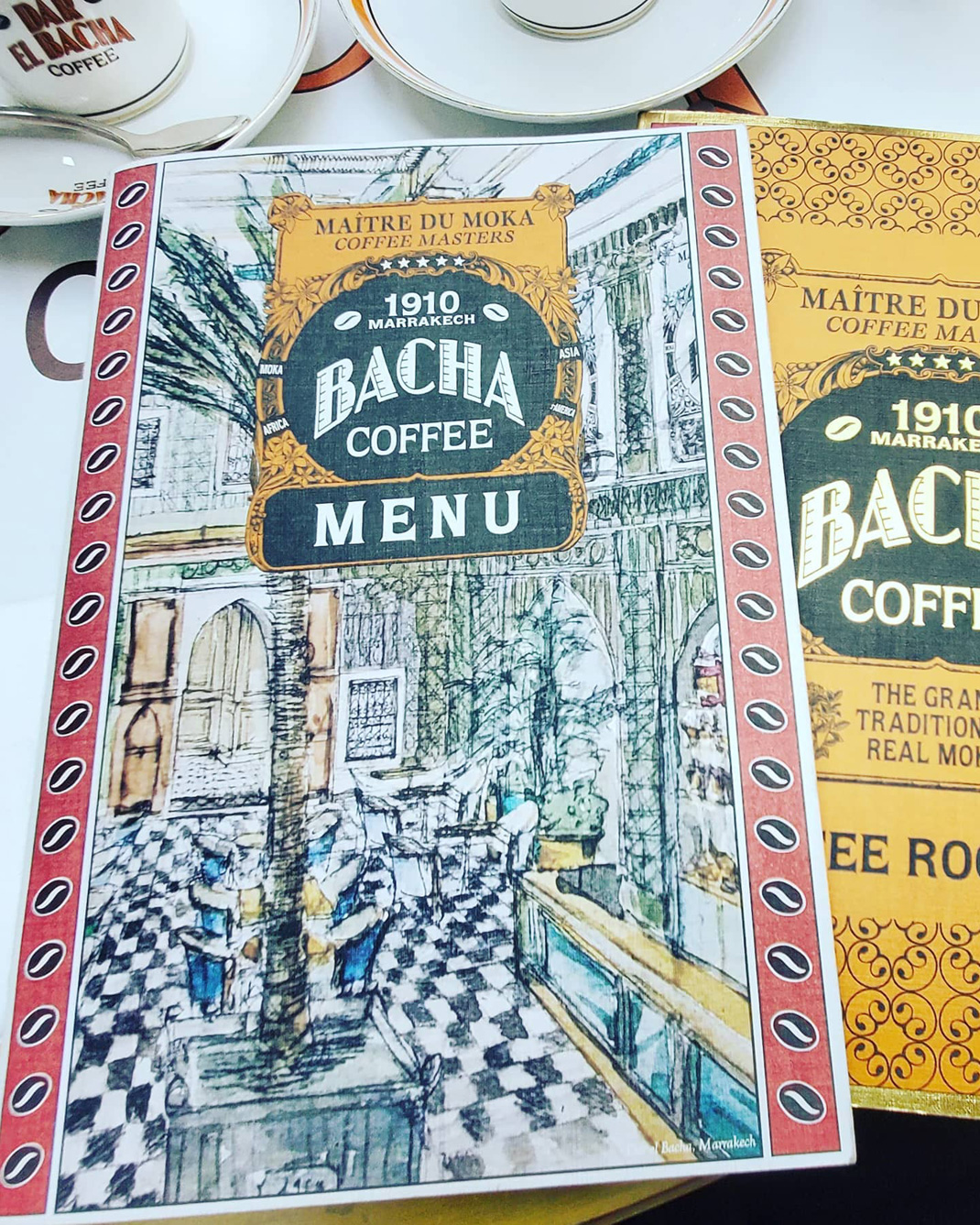 咖啡店Bacha Coffee 新加坡 咖啡店 欧式 阵列 包装设计 logo设计 vi设计 空间设计