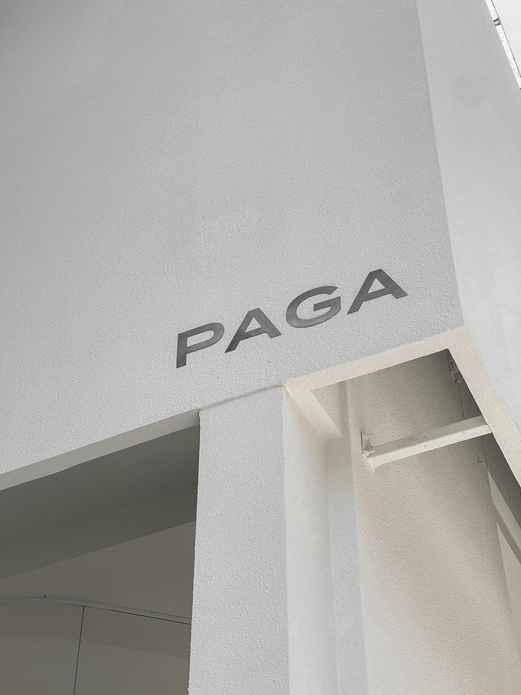 咖啡馆PAGA microroastery 泰国 咖啡店 字体设计 白色空间 logo设计 vi设计 空间设计