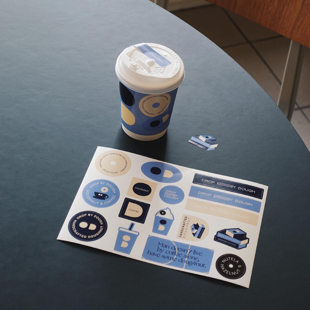 咖啡店DROP BY DOUGH 泰国 咖啡店 蓝色 logo设计 vi设计 空间设计