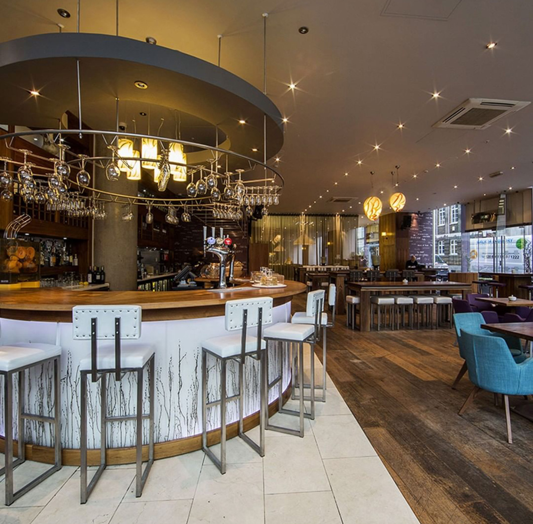 地中海风味餐厅HAZ Bar & Restaurant 英国 伦敦 酒吧 异形吊顶 logo设计 vi设计 空间设计