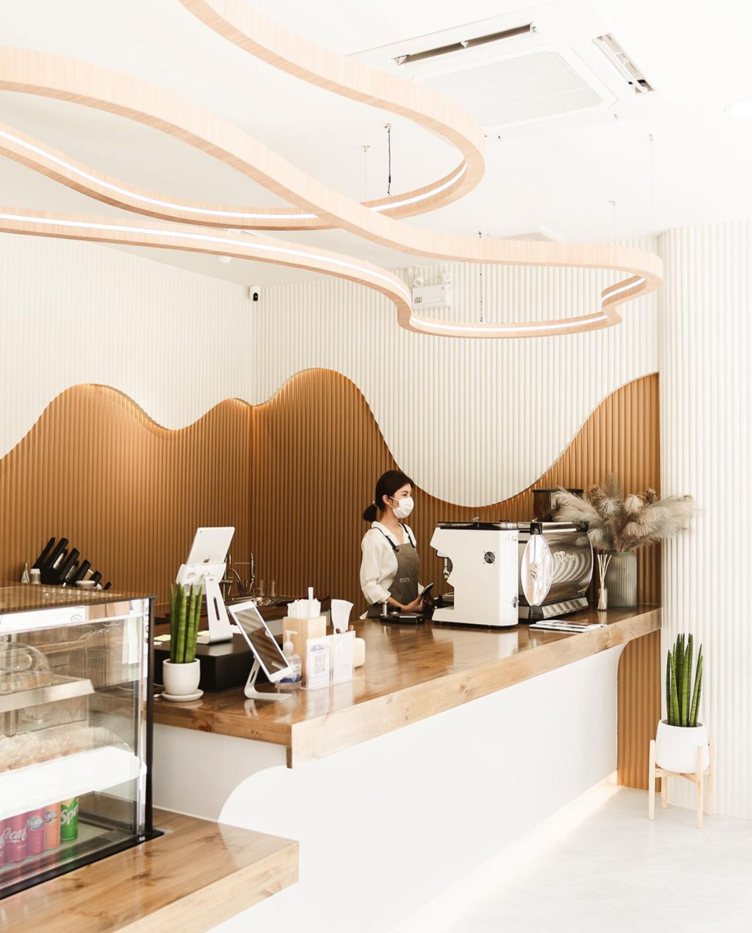 间餐厅MOLYN Café 泰国 曼谷 间餐 咖啡店 格栅 logo设计 vi设计 空间设计