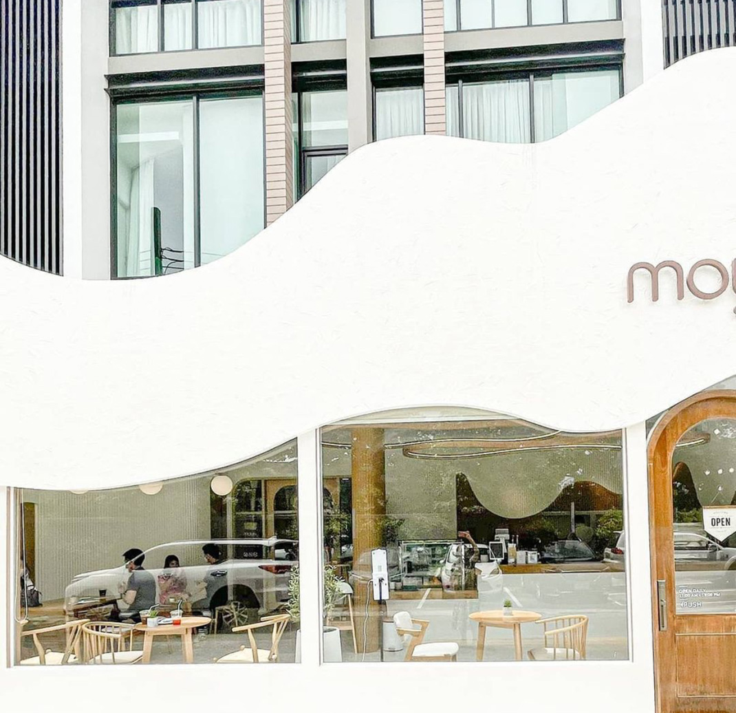 间餐厅MOLYN Café 泰国 曼谷 间餐 咖啡店 格栅 logo设计 vi设计 空间设计