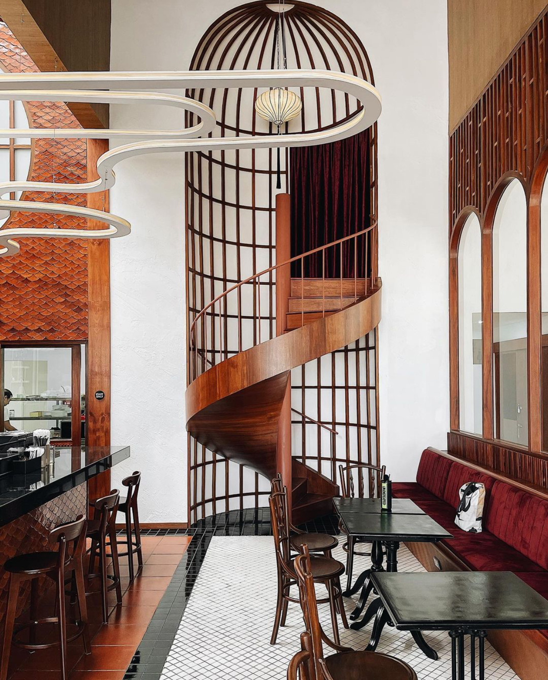咖啡馆Coffee Ngeggee 泰国 清迈 咖啡馆 腐蚀板 咖啡色 木色 老房子 logo设计 vi设计 空间设计