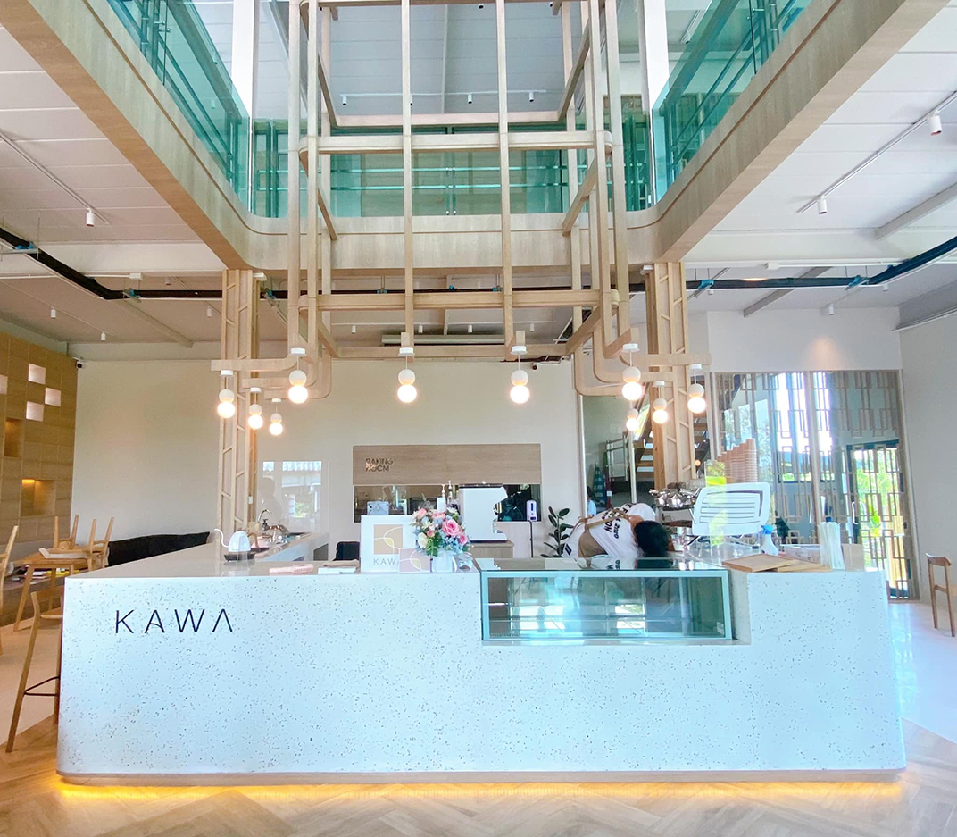 咖啡店KAWA Coffee and Co. 泰国 咖啡店 白色 湖边 logo设计 vi设计 空间设计