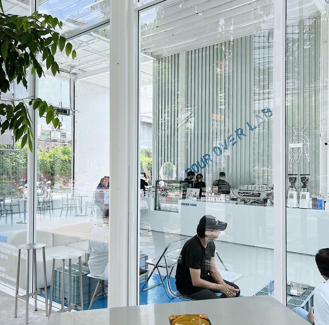 咖啡馆POUR OVER LAB 泰国 曼谷 咖啡馆 厂房 logo设计 vi设计 空间设计
