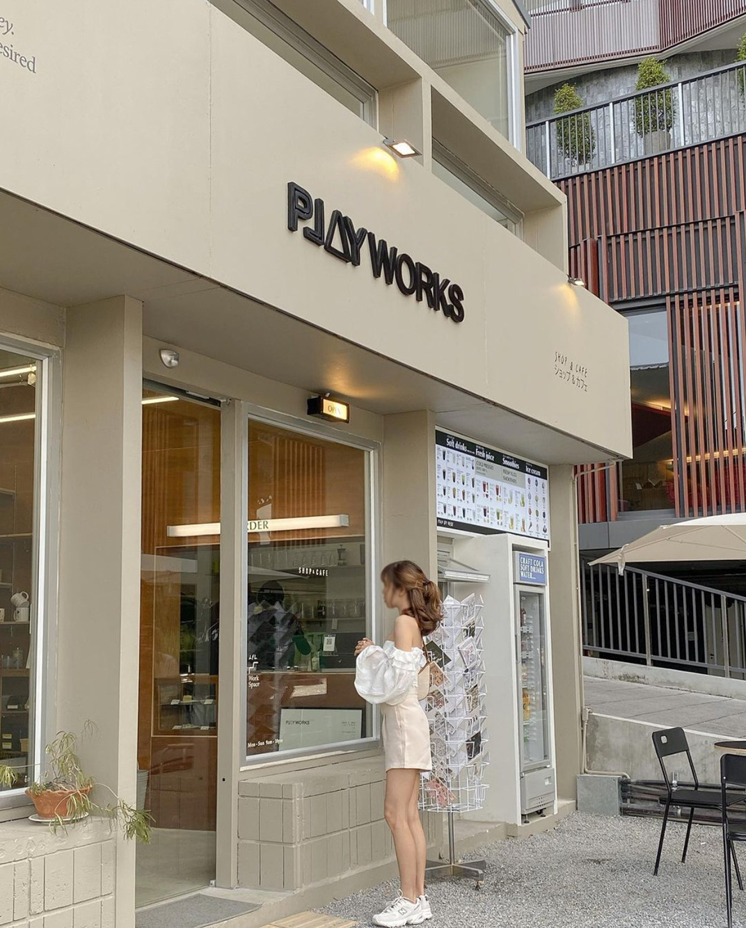 融合空间设计Playworks 泰国 清迈 咖啡店 面包店 文创 木色 logo设计 vi设计 空间设计