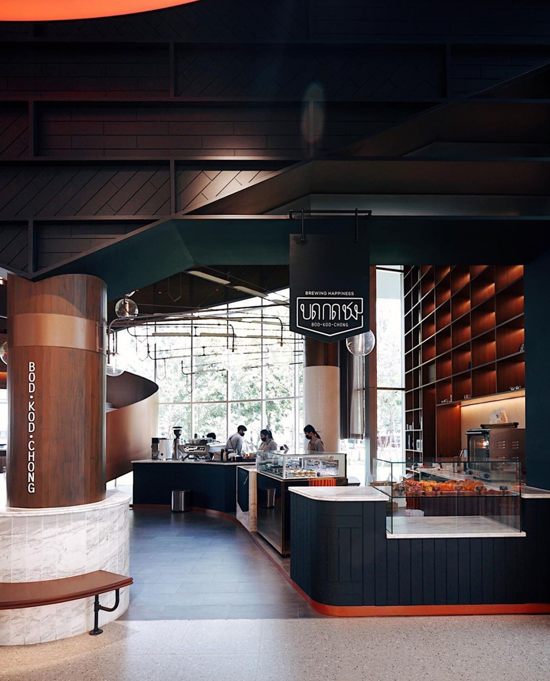 甄选咖啡店Plumeria House 泰国 曼谷 成都 咖啡店 石材 不锈钢 陈列柜 logo设计 vi设计 空间设计