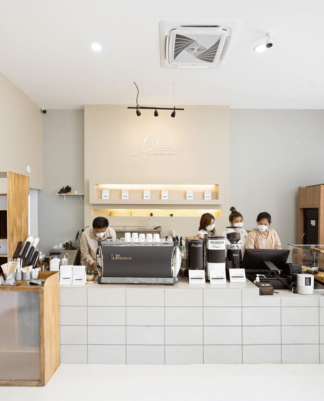 咖啡馆BABE by Coffee I NEED U 泰国 成都 咖啡馆 面包店 米色 水泥 logo设计 vi设计 空间设计