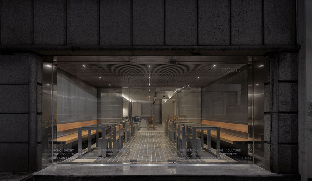 工业风餐厅空间设计PCMC，韩国，首尔 | Designed by oftn studio