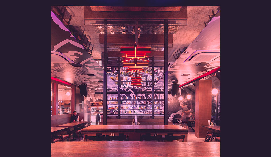 唤起日本动漫文化的霓虹灯餐厅设计