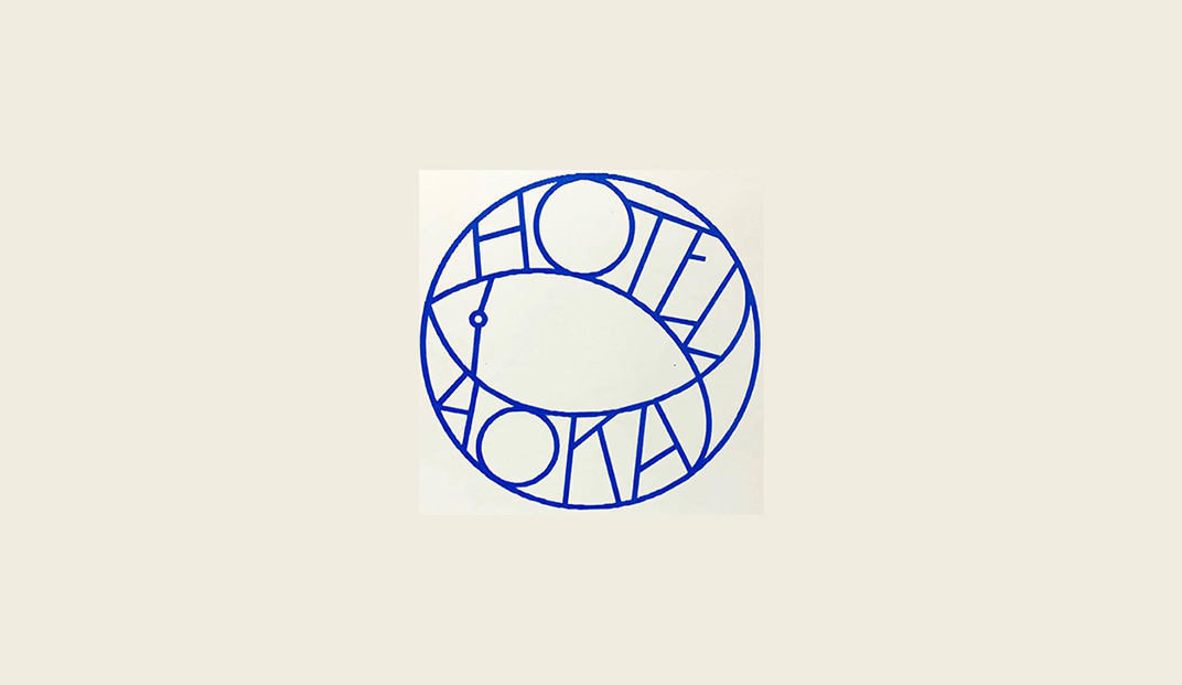 鱼图案餐厅Logo设计