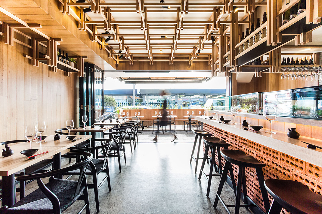 Y14传统日本木工灵感酒吧空间 澳大利亚 酒吧 木材 餐厅LOGO VI设计 空间设计 视觉餐饮