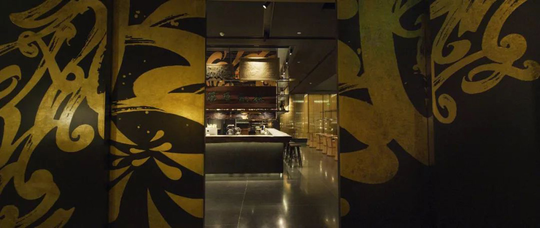 设计再生，如凤临阁  山西 餐饮空间 玻璃 铜 石材 钢  logo设计 VI设计 空间设计 视觉餐饮