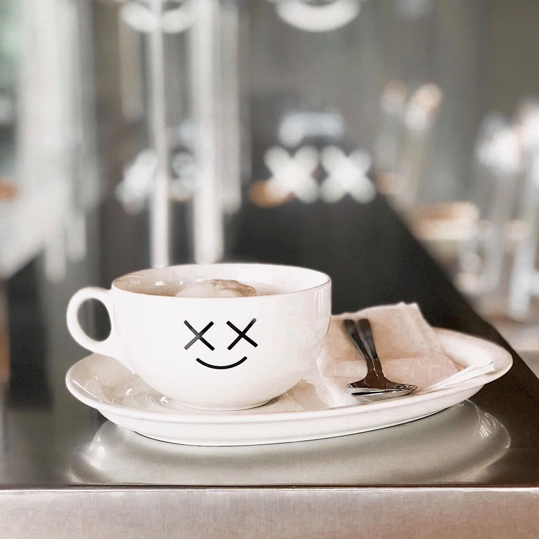 泰国咖啡馆Snog XX 泰国 曼谷 咖啡厅 cafe 打开店 网红店 logo设计 vi设计 空间设计 视觉餐饮