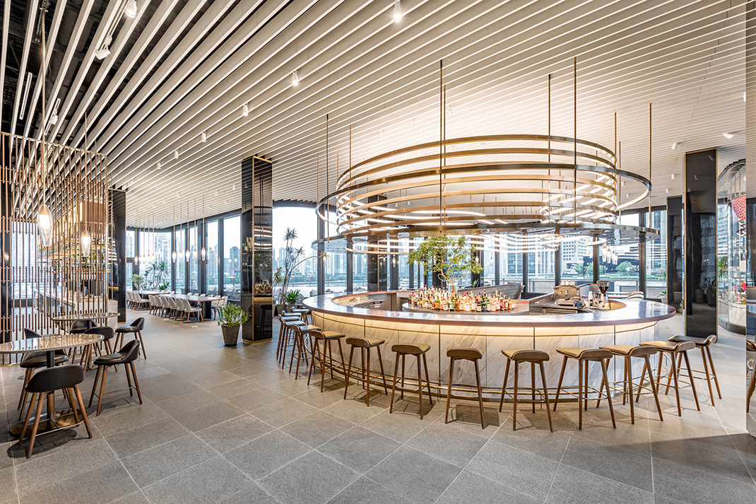 云小酒馆,上海 上海 小酒馆 外滩 艺术中心 logo设计 vi设计 空间设计 视觉餐饮