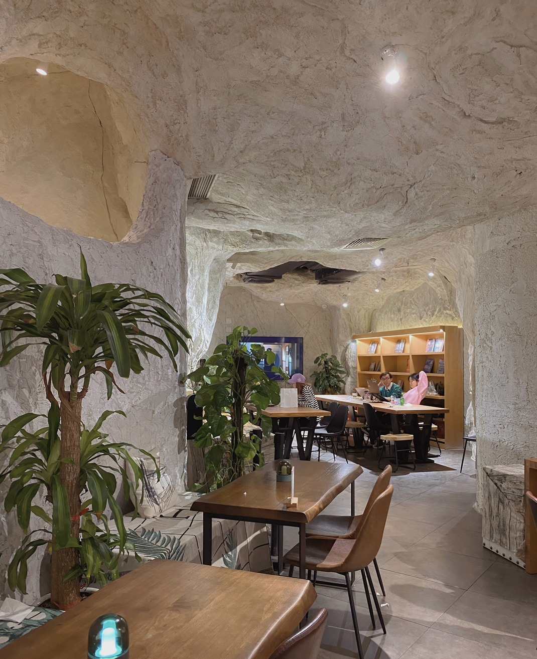 地理学家咖啡馆 上海 咖啡馆 网红店 主题餐厅 logo设计 vi设计 空间设计