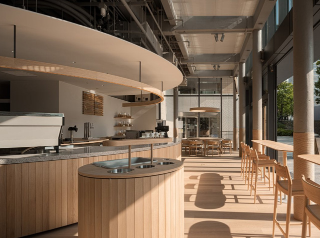开放空间咖啡馆Blue Bottle Coffee，日本 | Keiji Ashizawa