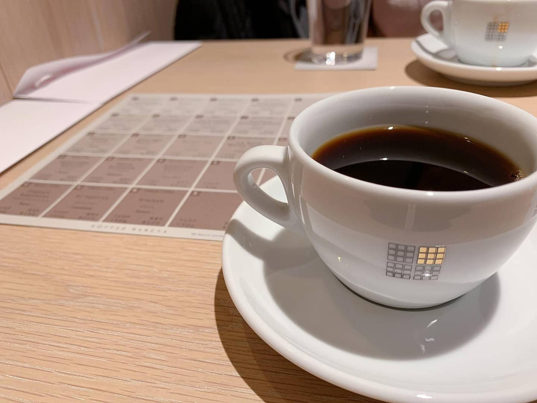 咖啡馆Koffee Mameya 日本 咖啡馆 复古 logo设计 vi设计 空间设计