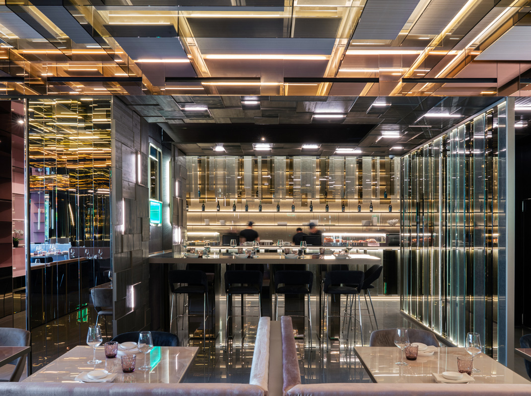寿司餐厅Sanshi 科尔贝塔 寿司 镜面玻璃 logo设计 vi设计 空间设计