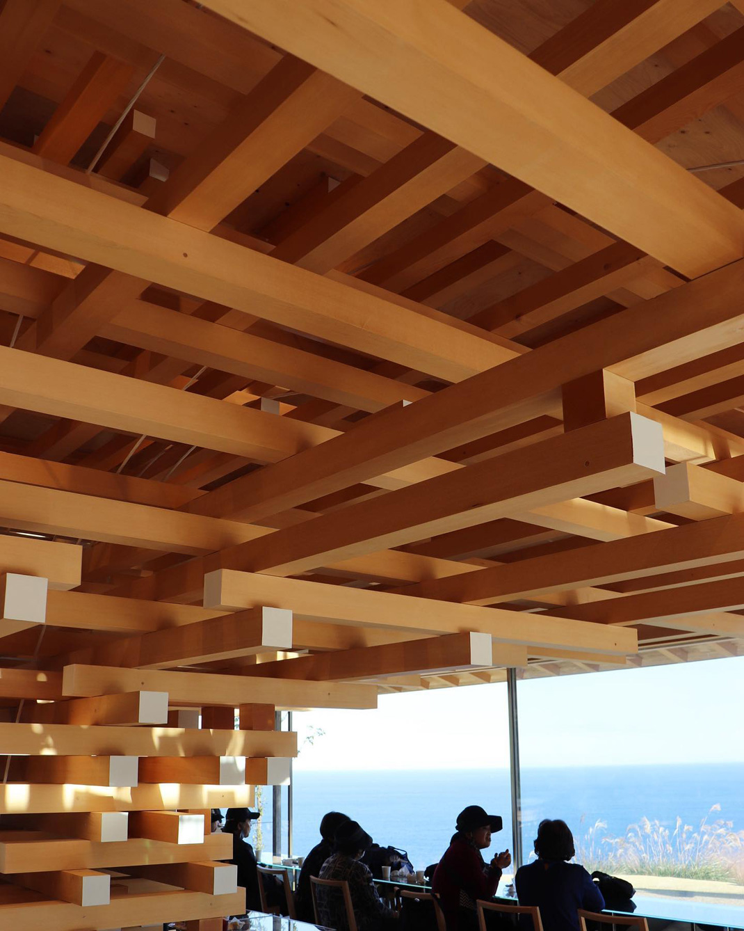小餐厅COEDA HOUSE 日本 餐厅 海边 木材 logo设计 vi设计 空间设计