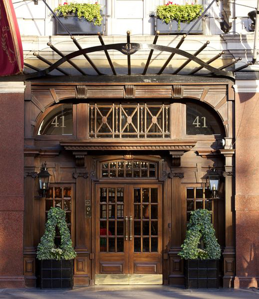 酒店餐厅41 Hotel 英国 伦敦 酒店餐厅 复古 欧式 logo设计 vi设计 空间设计