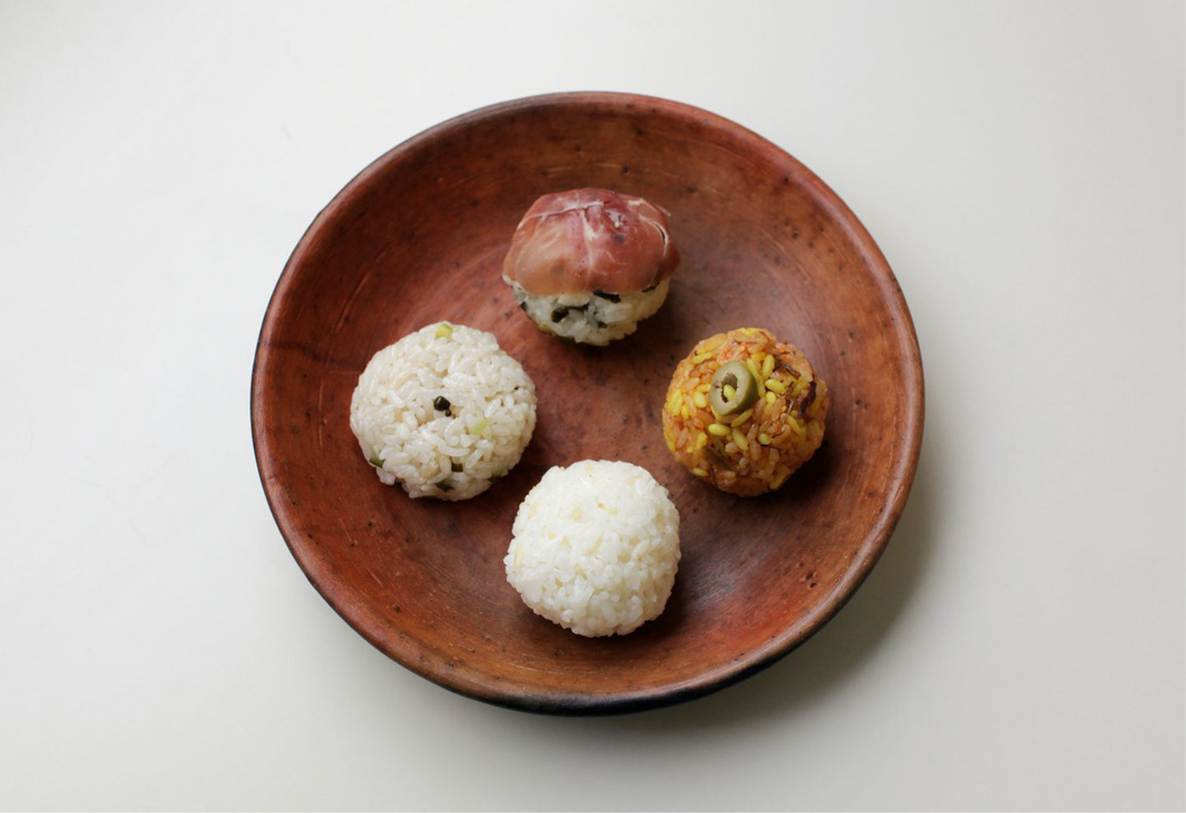 日本料理餐厅UNITED RICE BALL 日本 寿司 插图设计 包装设计 logo设计 vi设计 空间设计