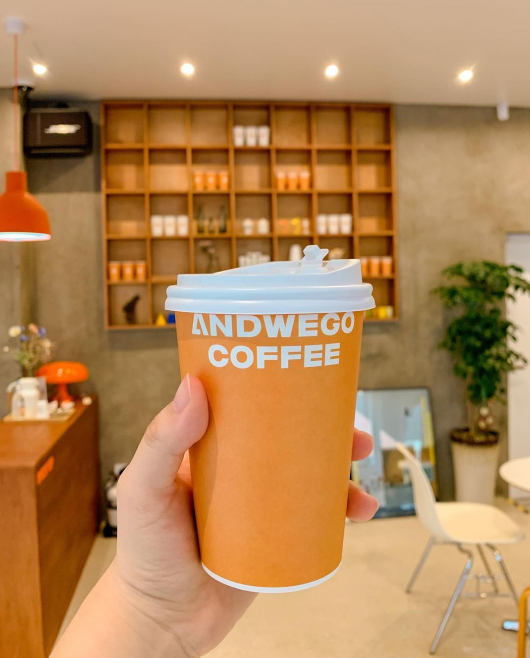 咖啡店ANDWEGO COFFEE 韩国 咖啡店 字体设计 街铺 logo设计 vi设计 空间设计