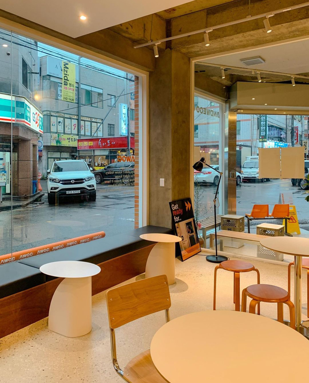 咖啡店ANDWEGO COFFEE 韩国 咖啡店 字体设计 街铺 logo设计 vi设计 空间设计