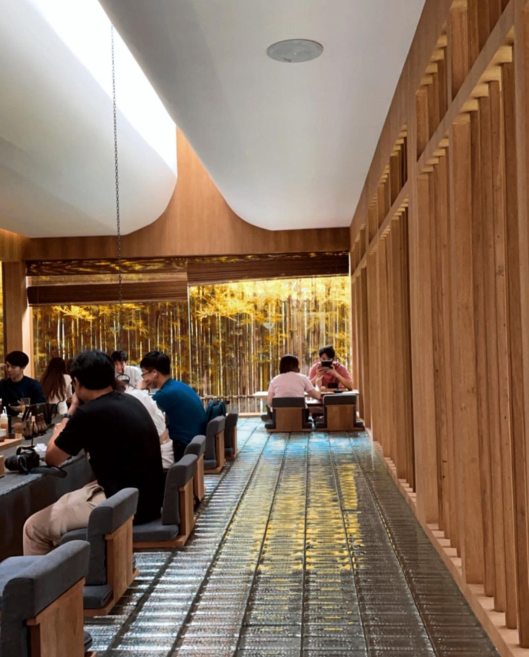 亚洲风格咖啡馆 泰国 咖啡店 庭院 四季 logo设计 vi设计 空间设计