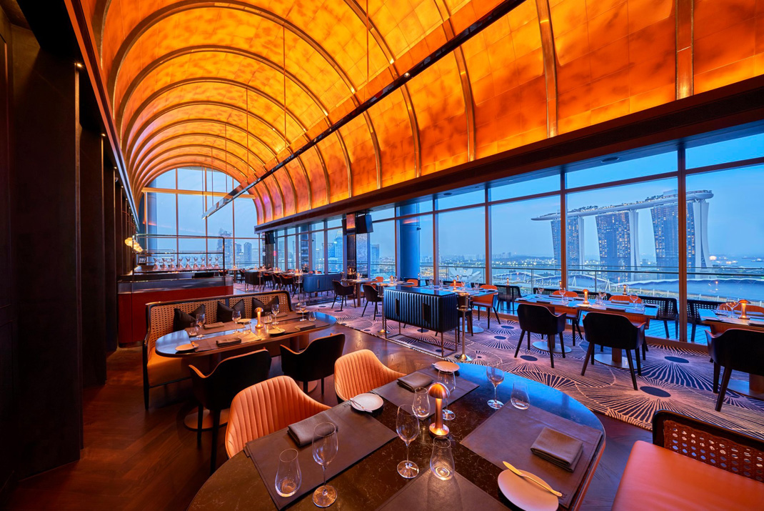 酒吧与烧烤屋VUE 新加坡 酒吧 烧烤 圆拱 logo设计 vi设计 空间设计