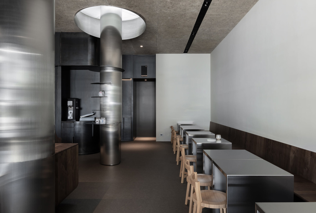 睦嶋咖啡 台湾 咖啡店 不锈钢 天井 街铺 logo设计 vi设计 空间设计