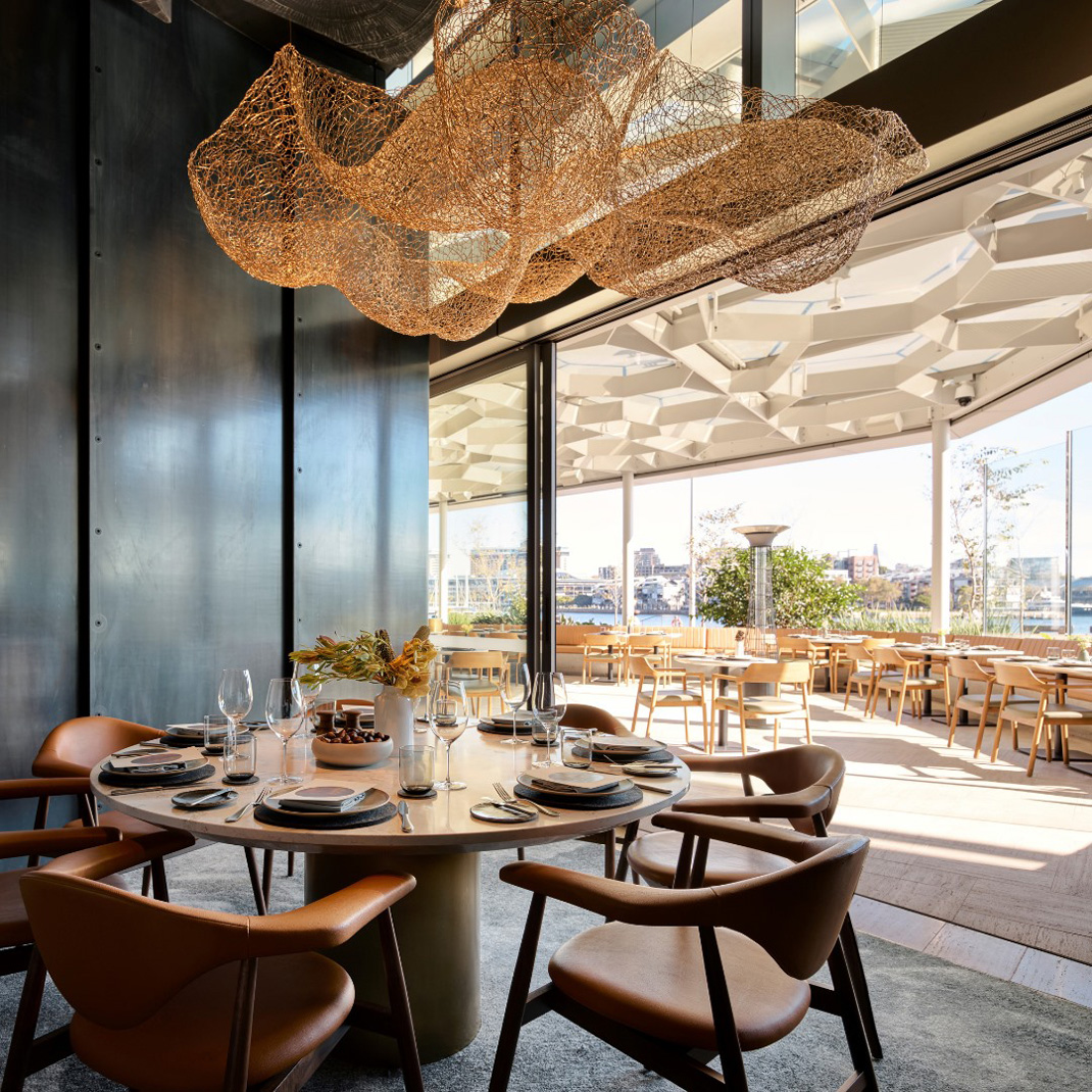 烟火气餐厅Woodcut Restaurant 澳大利亚 悉尼 格栅 logo设计 vi设计 空间设计