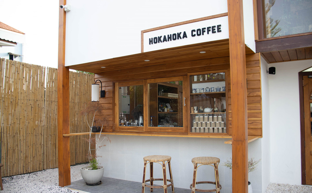 咖啡店Hokahoka coffee 泰国 咖啡店 庭院 院子 景观 logo设计 vi设计 空间设计