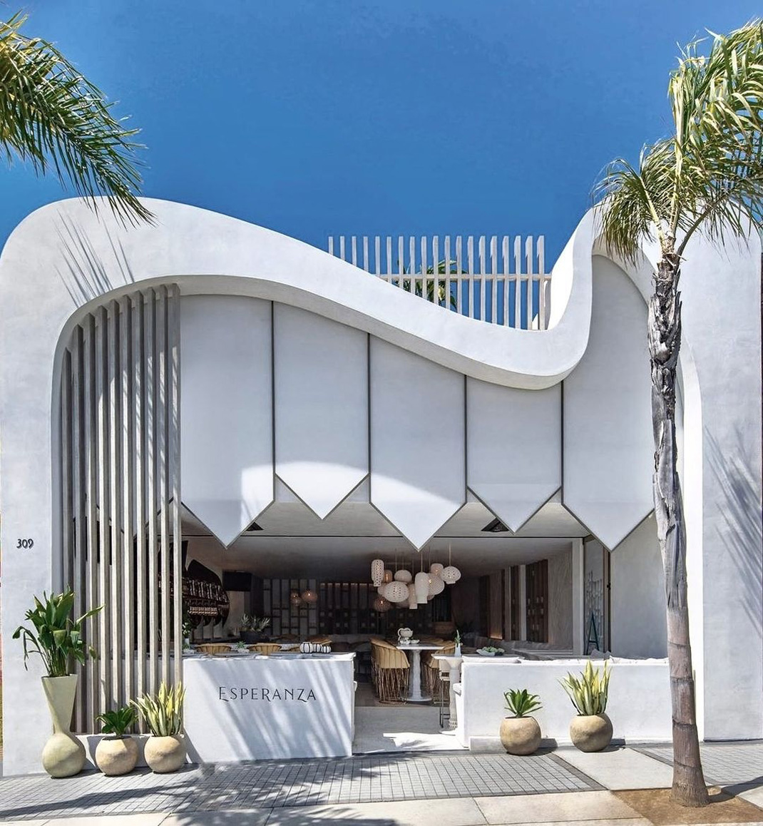 美式餐厅Esperanza Manhattan Beach 美国 曼哈顿 美式餐厅 酒柜 白色 logo设计 vi设计 空间设计