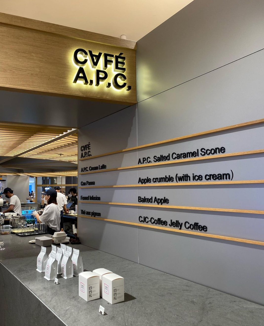 咖啡店CAFEAPC 韩国 咖啡店 格栅 logo设计 vi设计 空间设计