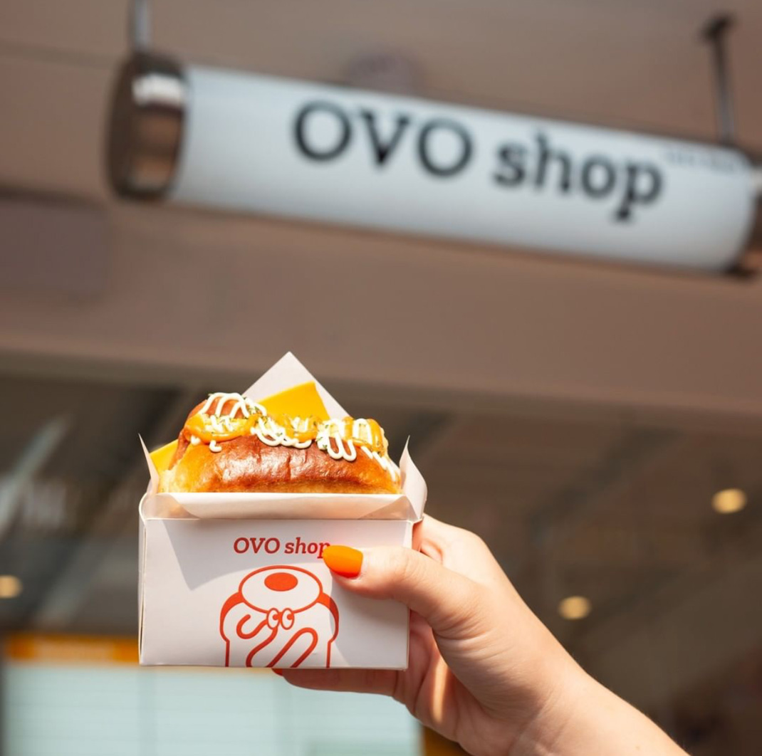 简餐餐厅OVO shop 泰国 曼谷 简餐 面包店 快餐 橙色 logo设计 vi设计 空间设计