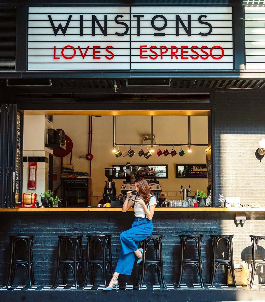 咖啡店WINSTONS COFFEE 香港 咖啡店 鸡尾酒吧 马赛克 图案 logo设计 vi设计 空间设计