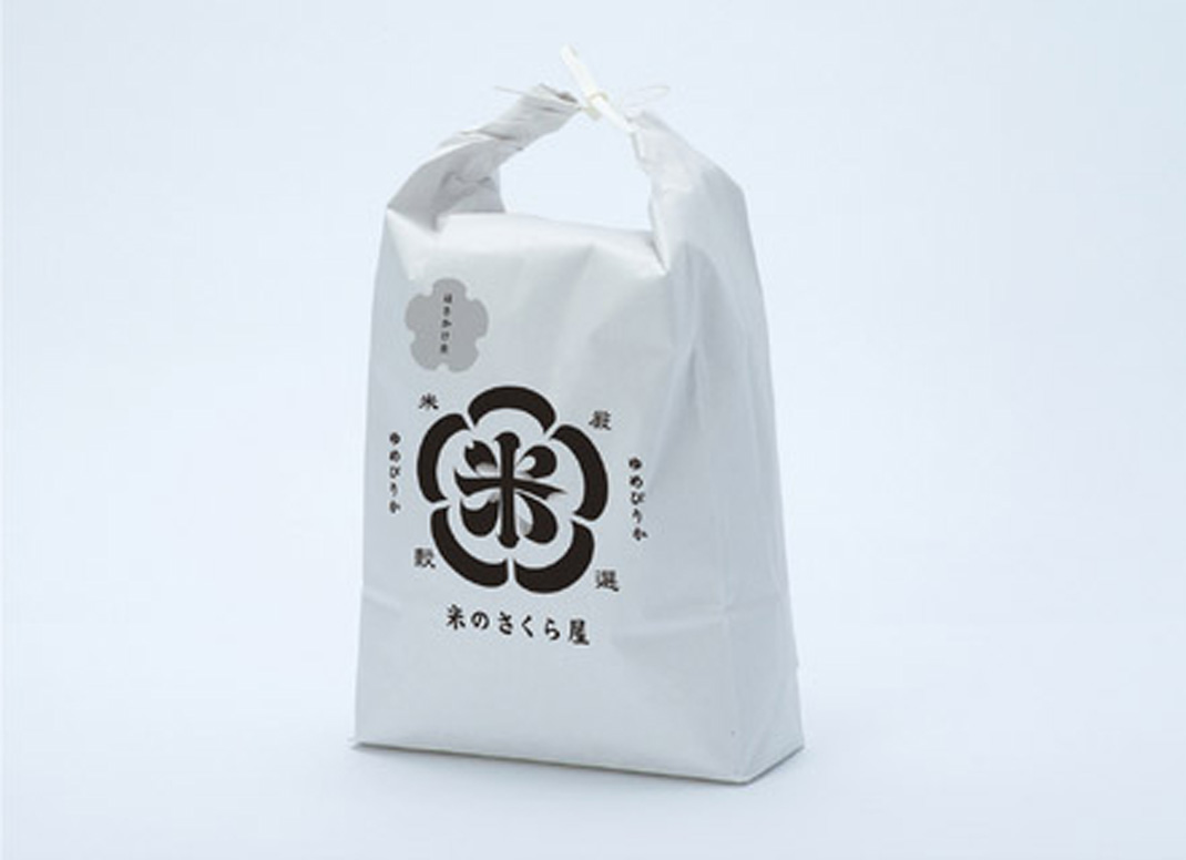 大米樱屋标志和包装设计 日本 大米 包装设计 标志设计 字体设计 logo设计 vi设计 空间设计