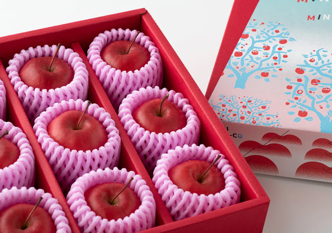 “Mini Fuji-co”水果包装设计 日本 水果 插图 包装 贴纸 logo设计 vi设计 空间设计