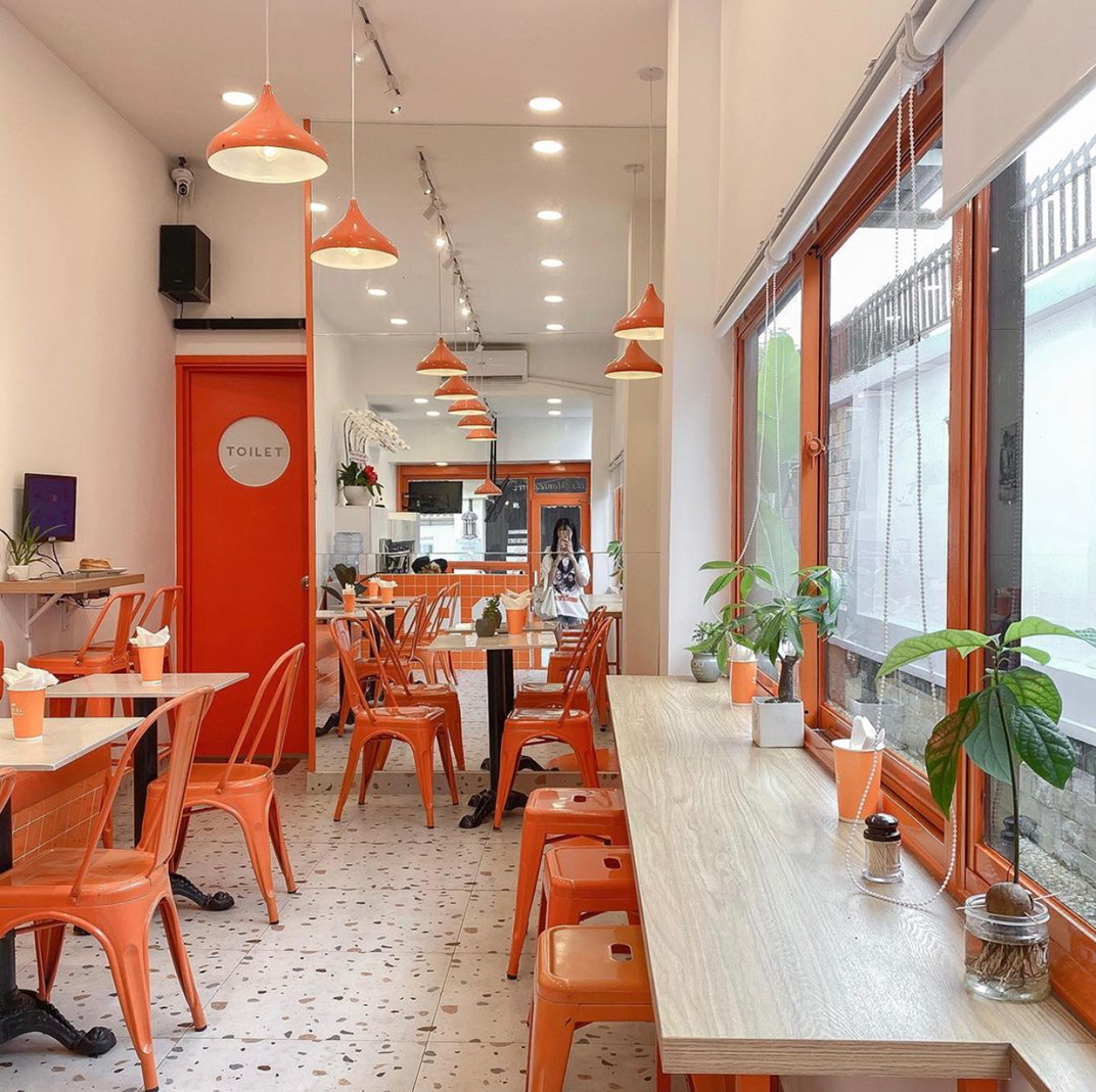 成色调餐厅Bagel Brothers 越南 胡志明市 快餐 橙色 logo设计 vi设计 空间设计
