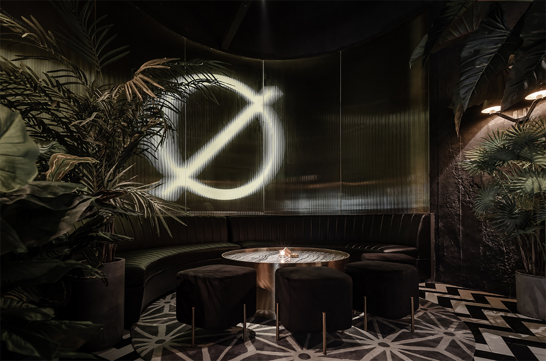 冥王星棒餐厅 南京 酒吧 圆形 logo设计 vi设计 空间设计