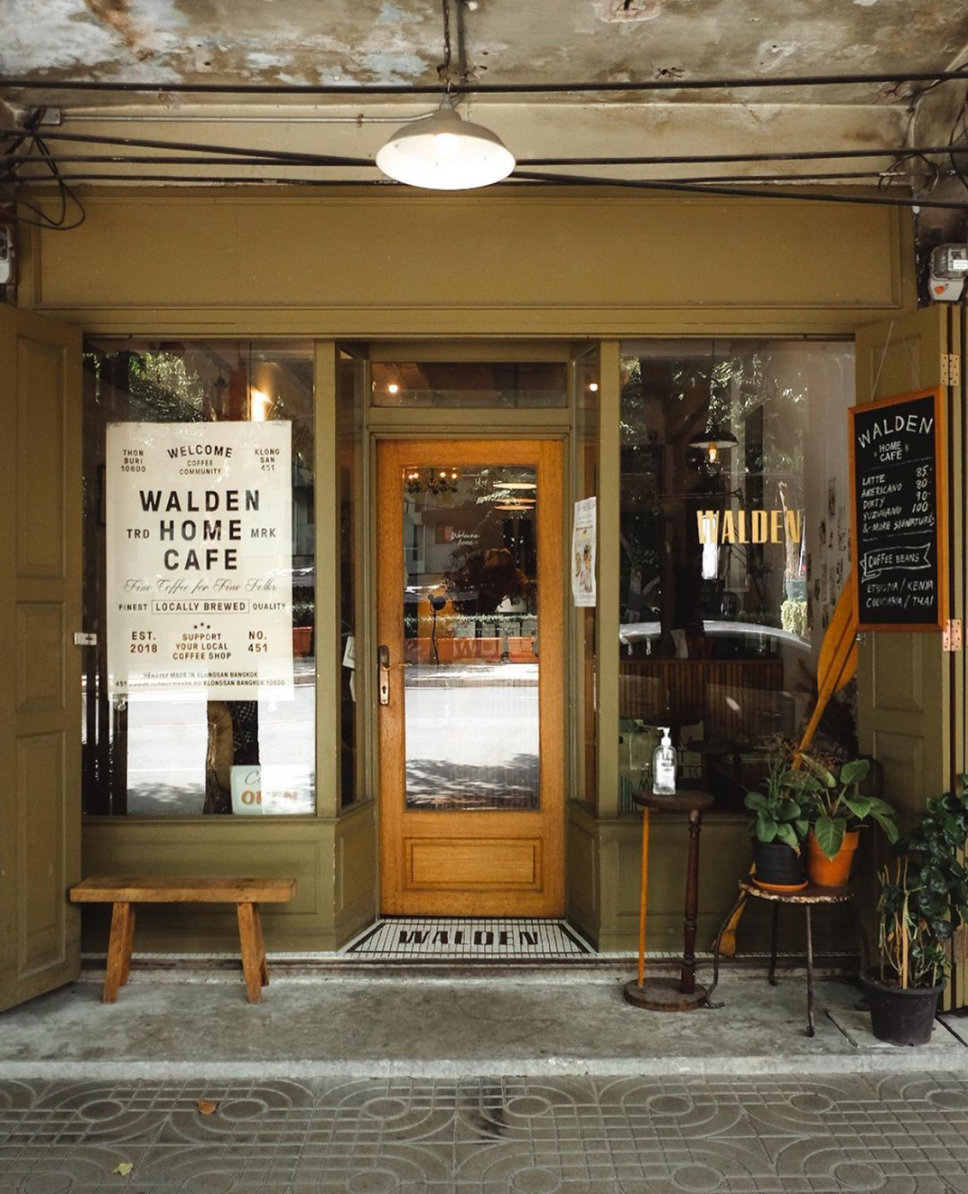 复古咖啡馆Walden Home Cafe 泰国 曼谷 复古 咖啡店 街铺 logo设计 vi设计 空间设计