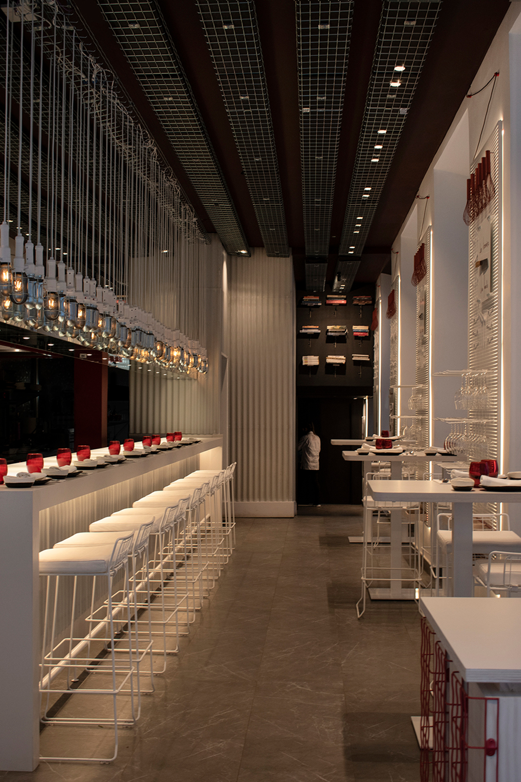 美食工坊餐厅LA COSMO 西班牙 美食工坊 金属 玻璃 logo设计 vi设计 空间设计