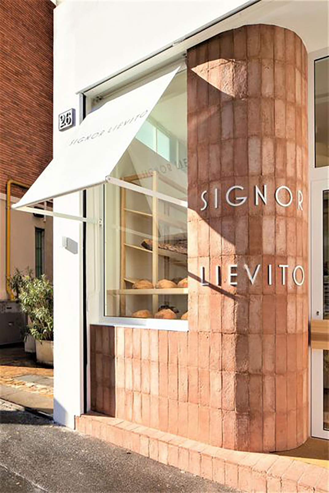 大发酵的面包店Signor Lievito 意大利 北京 面包店 红砖 木色 logo设计 vi设计 空间设计